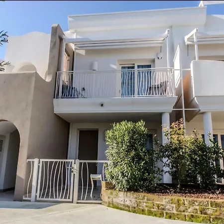 Wave In Piazza Trieste - Seasons Real Estate -